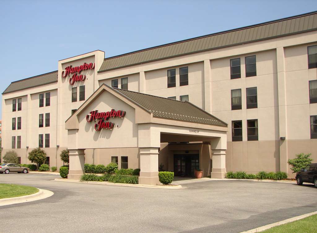 Hampton Inn East Lansing — photo