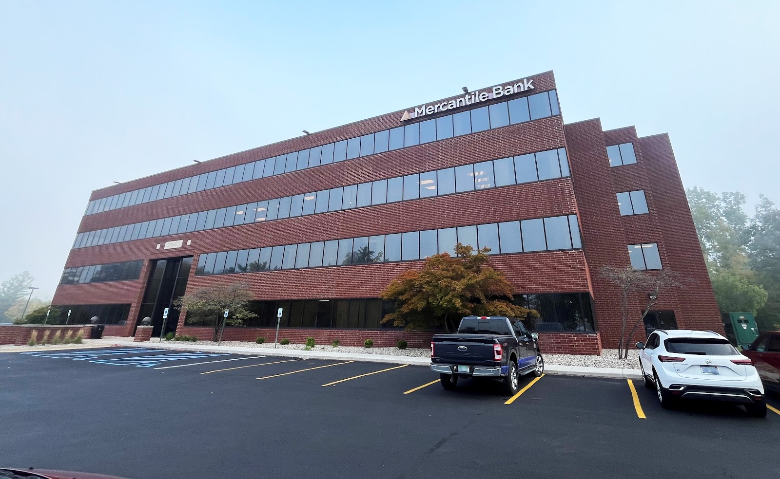 Mercantile Bank - Lansing Branch — photo